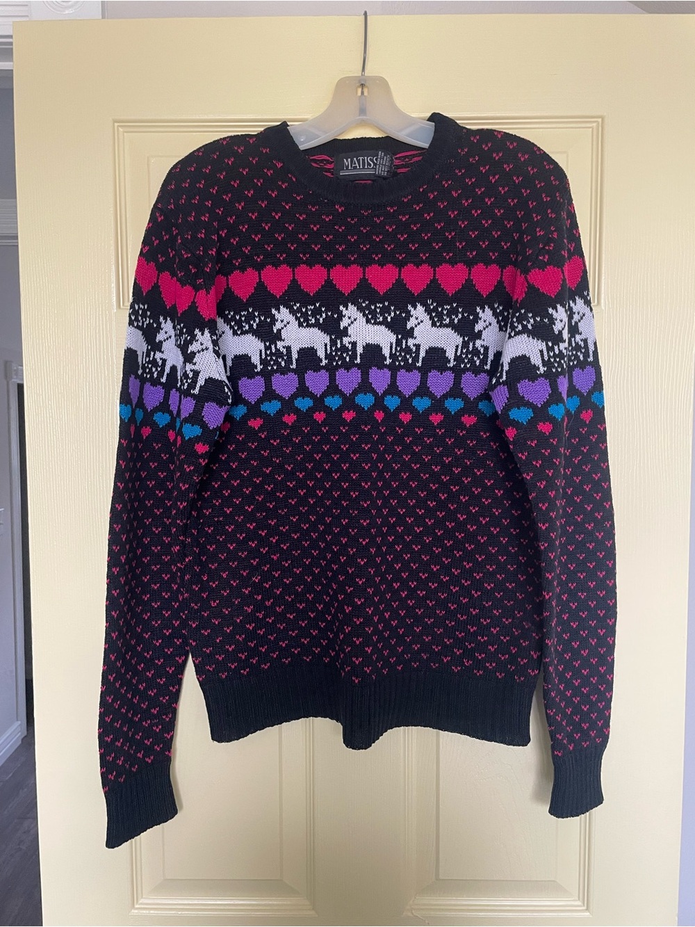 80s/90s vintage heart and unicorn sweater L/XL